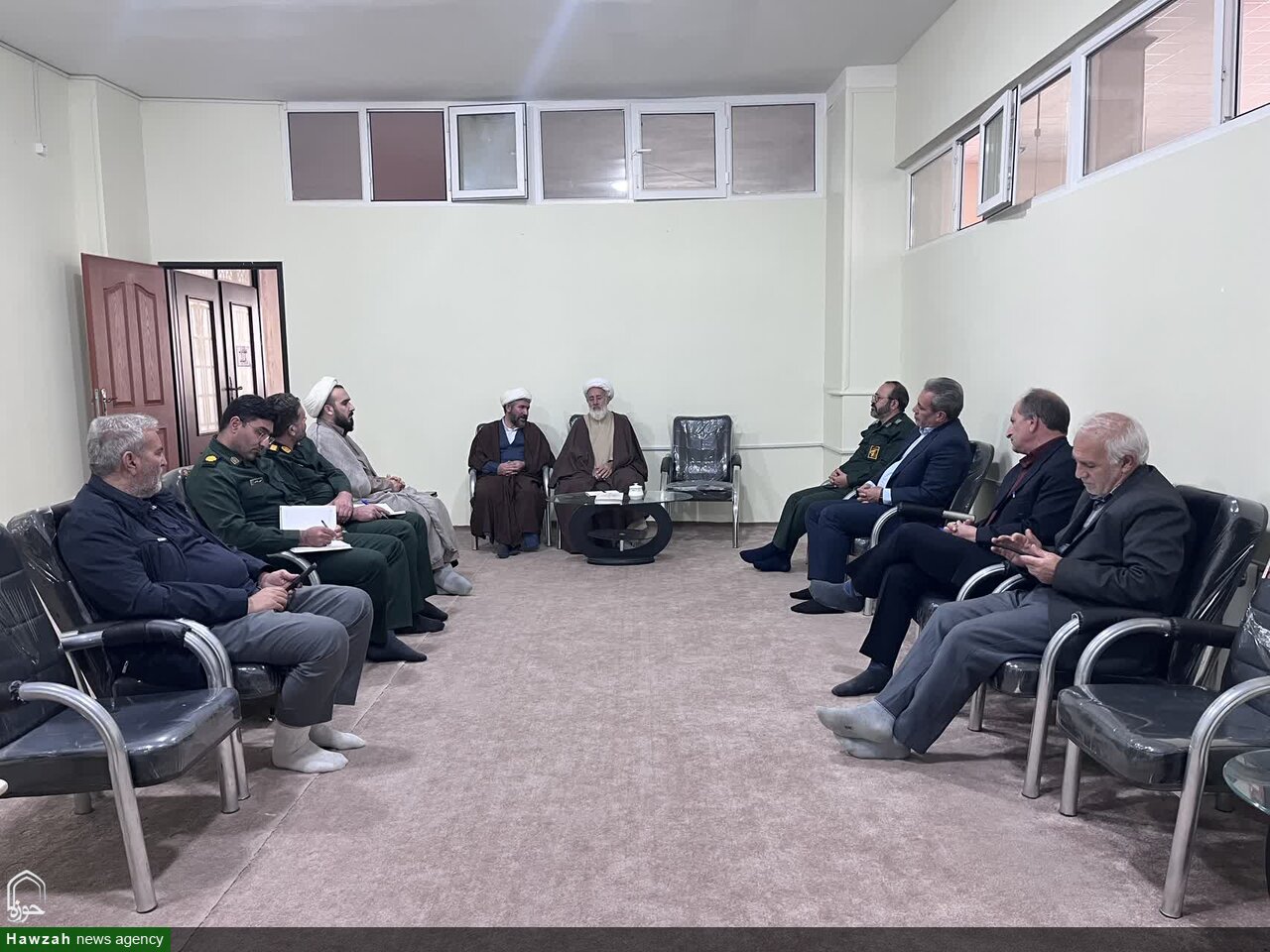 ۱۳ آبان نماد بصیرت و ایستادگی ملت ایران است