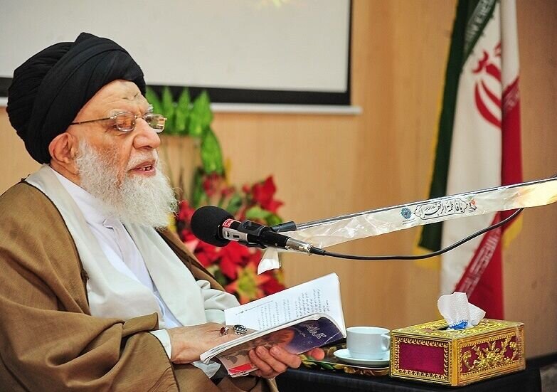 حجت الاسلام و المسلمین سیدطیب موسوی عمر خود را در راه تربیت طلاب مؤمن صرف کرد