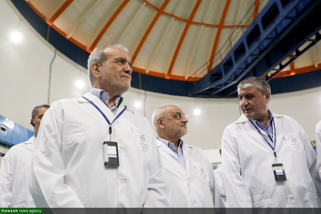 تصاویر/ حضور رئیس جمهور در سازمان انرژی اتمی