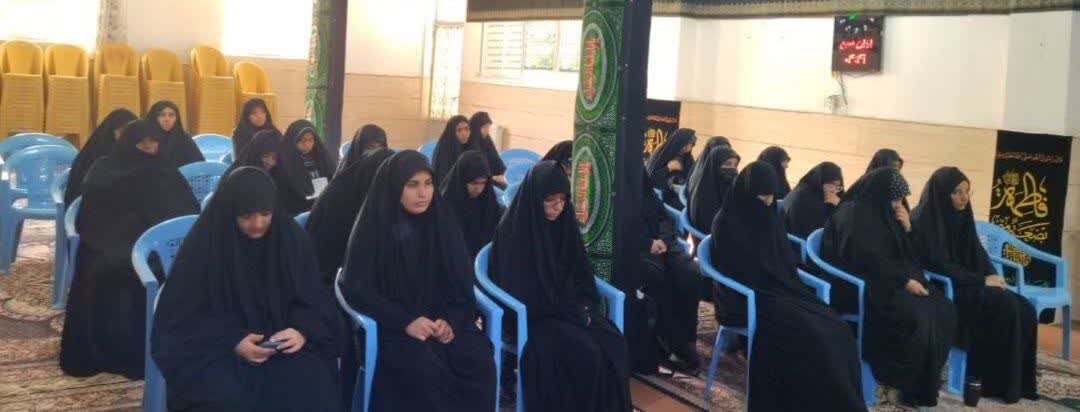 تصاویر جلسه بصیرتی مدرسه علمیه ریحانه‌النبی (سلام‌الله‌علیها) رفسنجان