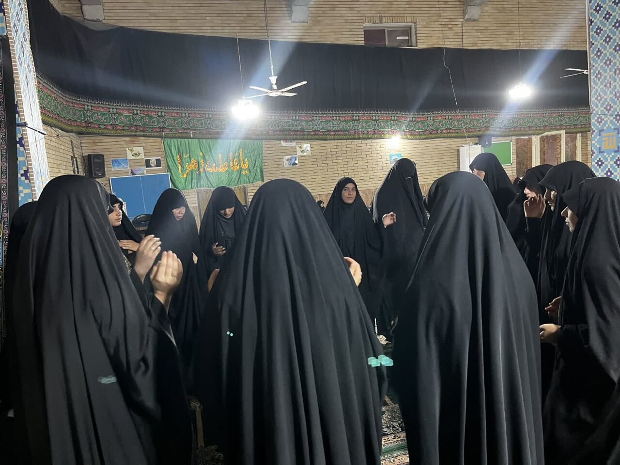 تصاویر/ مراسم آغاز ایام فاطمیه در مدرسه علمیه الزهرا رمشک