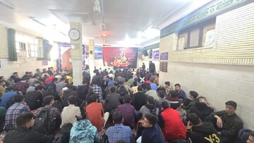 مراسم عزاداری شهادت حضرت زهرا(س) دردبیرستان محتشمی کاشان برگزار شد