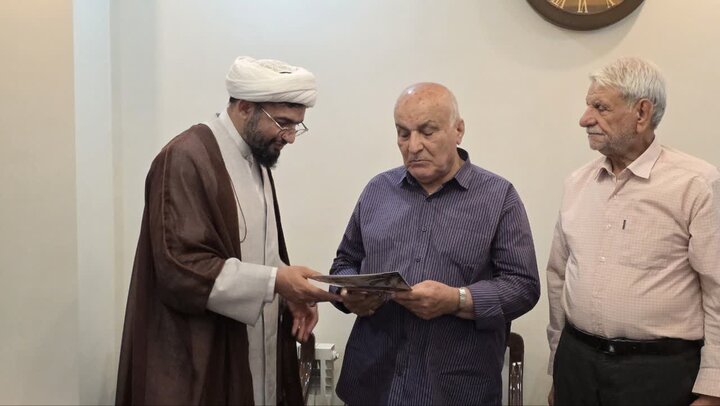 تصاویر/ تقدیر از خانواده شهدای اقتدار در ایام فاطمیه