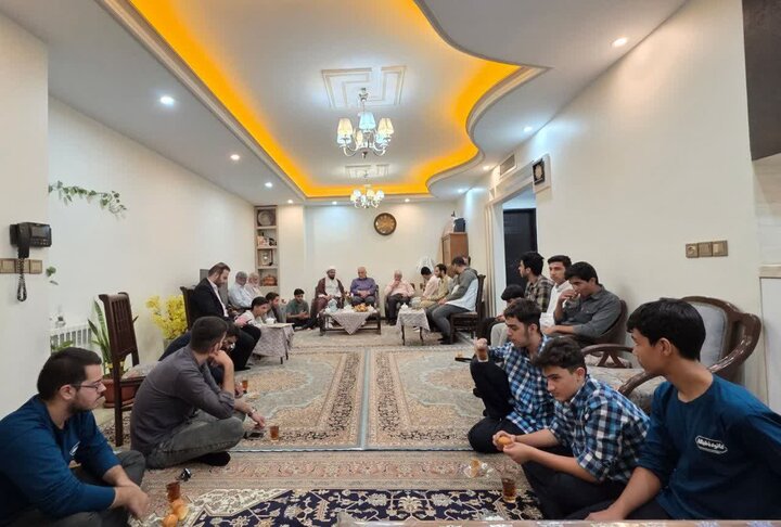 تصاویر/ تقدیر از خانواده شهدای اقتدار در ایام فاطمیه