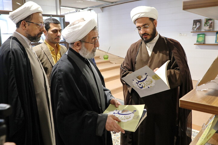 تصاویر/ بازدید رییس موسسه اخلاق و تربیت از خبرگزاری حوزه