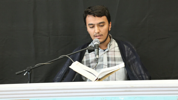 تصاویر/ دهمین جلسه برنامه «طلبه باشیم» در مدرسه علمیه امیرالمومنین(ع)تبریز