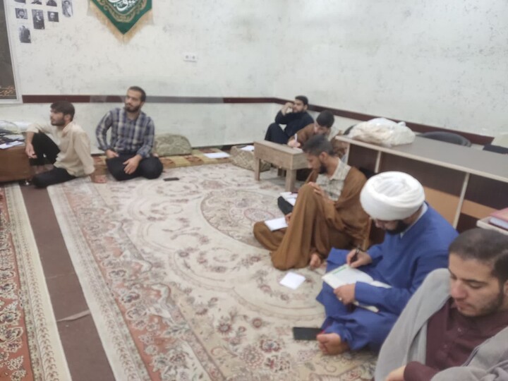 تصاویر/دوره دانش افزایی ویژه ایام فاطمیه در مدرسه علمیه حضرت ولیعصر(عج) اهواز