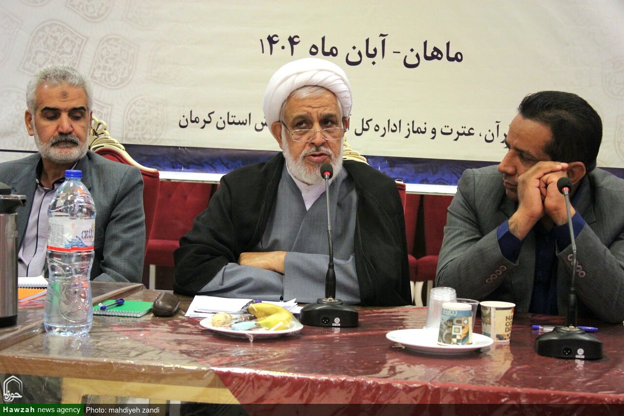 برنامه‌های ستاد اقامه نماز کرمان برای دانش‌آموزان اعلام شد/ از "طرح مبین" تا "مدرسه مجازی مهدویت"