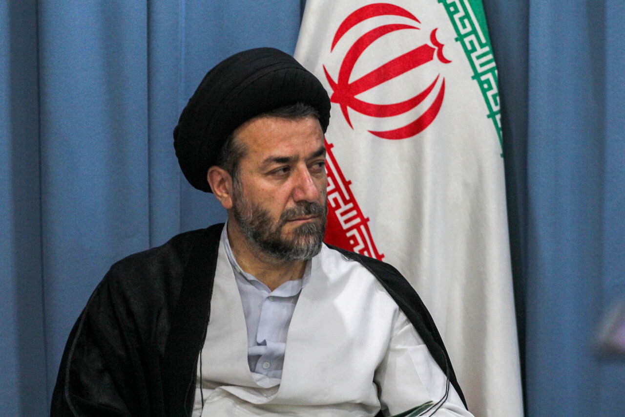 بررسی انسان شناسی علم مدرن از منظر تفسیری آیت الله مصباح یزدی