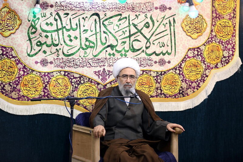 फातेमा ज़हरा की अज़मत और मुकाम की रक्षा दर हकीकत असल इमामत का दिफा है