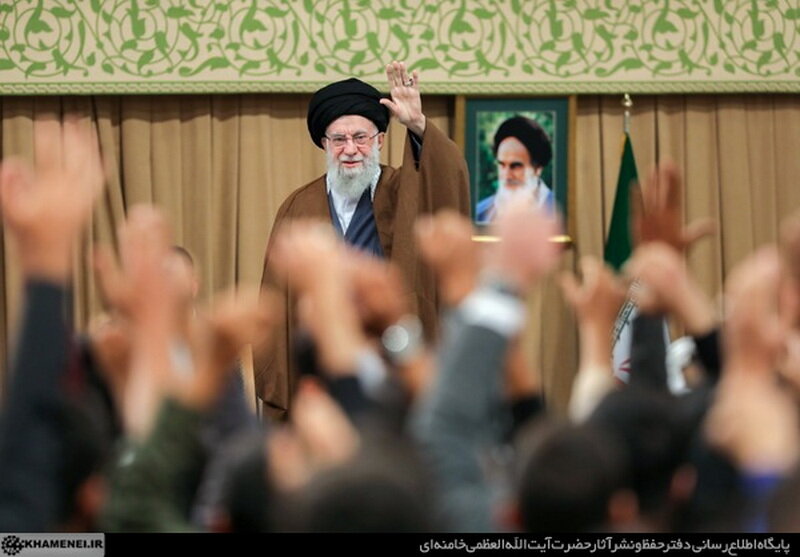 İran İslam Respublikası ilə Amerika arasındakı ixtilaf təbiidir, taktiki deyil / Bizim Amerika ilə problemimiz 19 avqust 1953-cü il hadisəsindən başlayır.