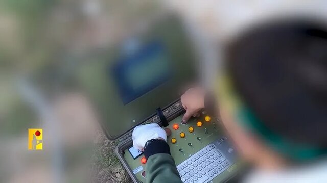 روایت جانباز بیجر از روحیه بالای مجاهدان حزبالله زیر آتش و هواپیماهای شناسایی