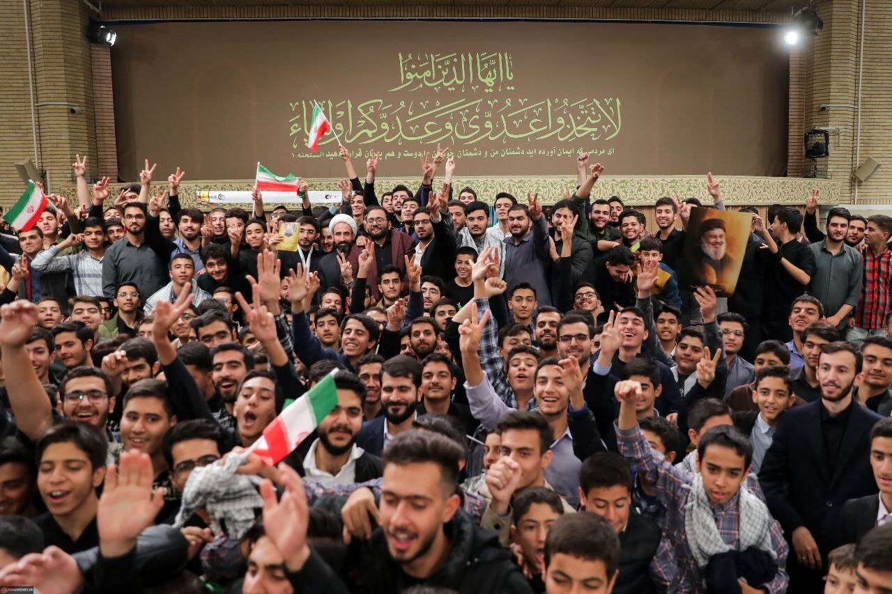 قائد الثورة: الخلاف بين الجمهورية الإسلامية وامريكا جوهري، وليس تكتيكيا