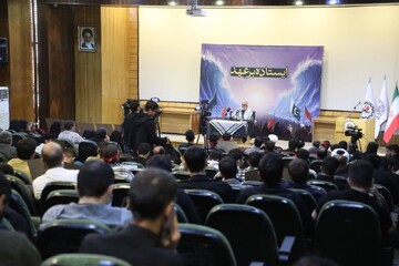 تصاویر/ همایش ایستاده بر عهد، ویژه گرامیداشت روز سیزده آبان با حضور سردار نقدی