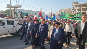 تصاویر/ راهپیمایی ۱۳ آبان در گناوه