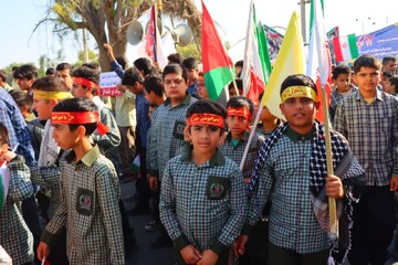 تصاویر/ راهپیمایی ۱۳ آبان در عالیشهر