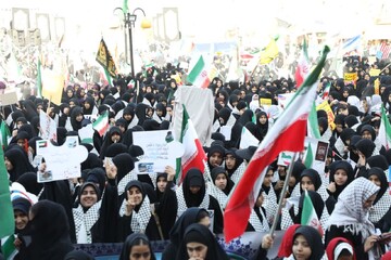 تصاویر/ برگزاری مراسم یوم الله ۱۳ آبان در استان یزد