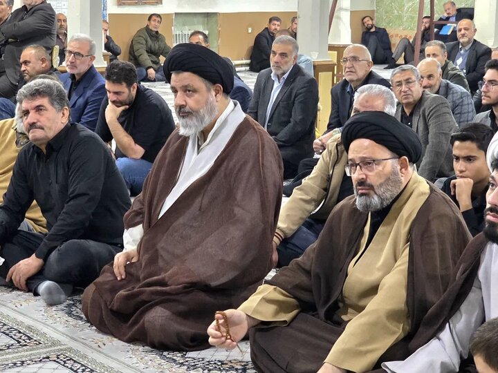 تصاویر/ مراسم عزاداری شب شهادت حضرت فاطمه زهرا(س) در مسجد جامع ماکو