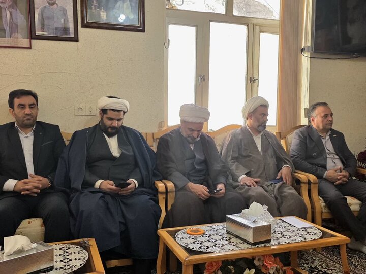 تصاویر/ جلسه قرارگاه راهبردی مساجد ماکو