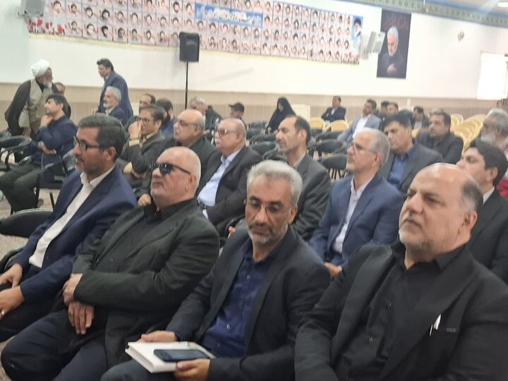 تصاویر/جلسه شورای اداری شهرستان کاشان وروز حماسه و ایثار مردم کاشان