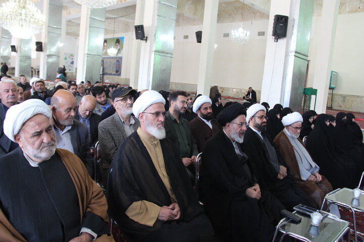 تصاویر /  برگزاری دوره آموزشی هیات امنا و خدام امام زادگان و بقاع متبرکه استان آذربایجان شرقی