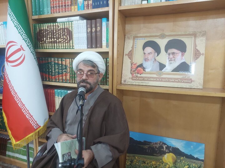 سلسله جلسات اخلاقی با حضور طلاب و اساتید و کادر حوزه علميه خواهران حضرت معصومه(ص)