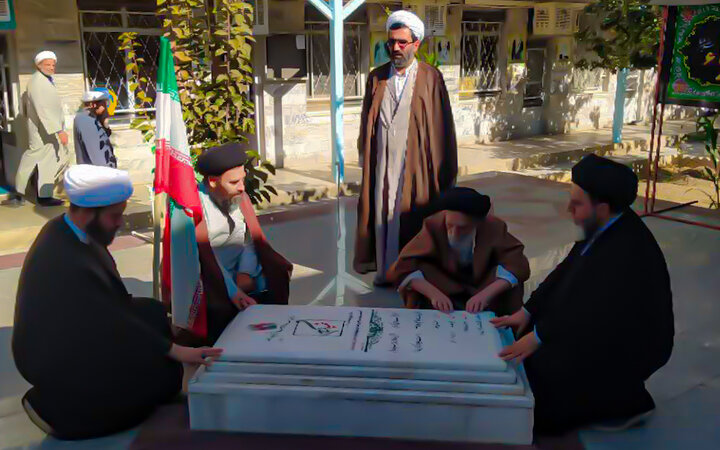 بازدید مدیر و معاونین حوزه علمیه استان همدان از مدرسه علمیه نهاوند
