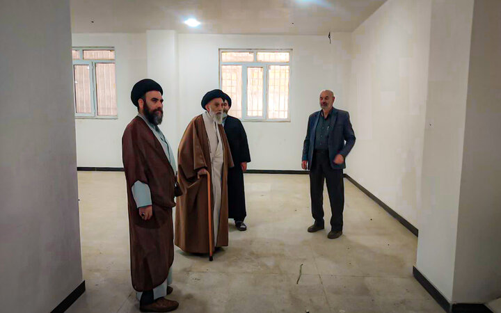 بازدید مدیر و معاونین حوزه علمیه استان همدان از مدرسه علمیه نهاوند
