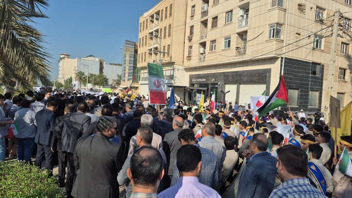 ۱۳ آبان در بوشهر