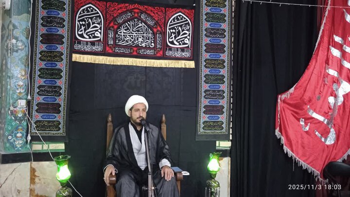 تصاویر/ مراسم سوگواری شهادت حضرت زهرا(س) در مسجد جامع حسینی