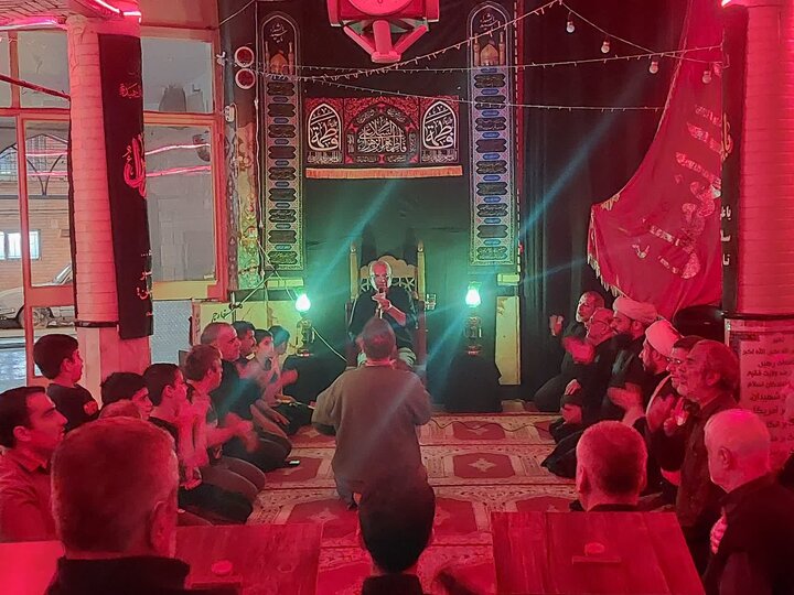 تصاویر/ مراسم سوگواری شهادت حضرت زهرا(س) در مسجد جامع حسینی