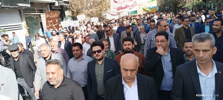 تصاویر/مراسم گرامیداشت ۱۳ آبان روز دانش آموز در ساوه