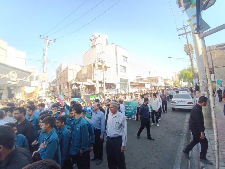 تصاویر/راهپیمایی یوم الله ۱۳ آبان شهرستان شوشتر