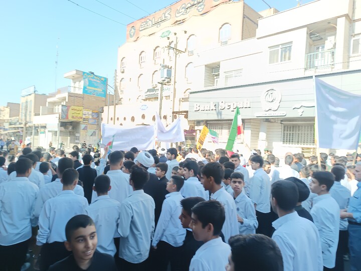 تصاویر/راهپیمایی یوم الله ۱۳ آبان شهرستان شوشتر