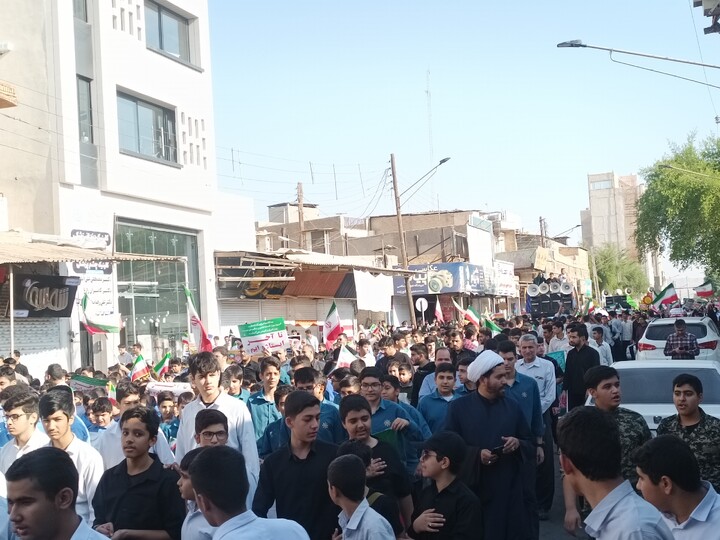 تصاویر/راهپیمایی یوم الله ۱۳ آبان شهرستان شوشتر