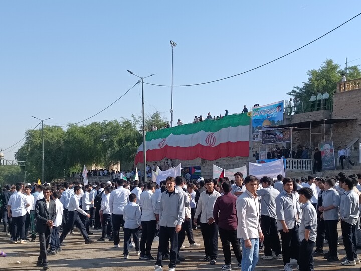 تصاویر/راهپیمایی یوم الله ۱۳ آبان شهرستان شوشتر