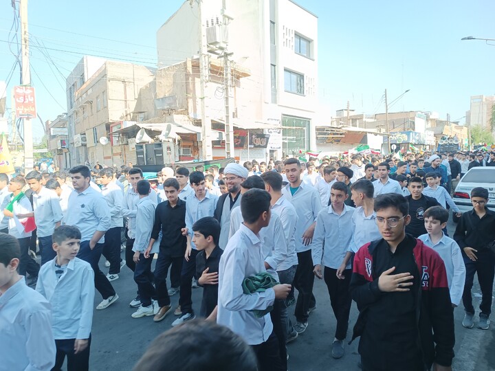 تصاویر/راهپیمایی یوم الله ۱۳ آبان شهرستان شوشتر