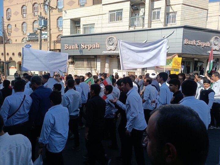 تصاویر/راهپیمایی یوم الله ۱۳ آبان شهرستان شوشتر