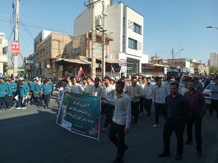 تصاویر/راهپیمایی یوم الله ۱۳ آبان شهرستان شوشتر