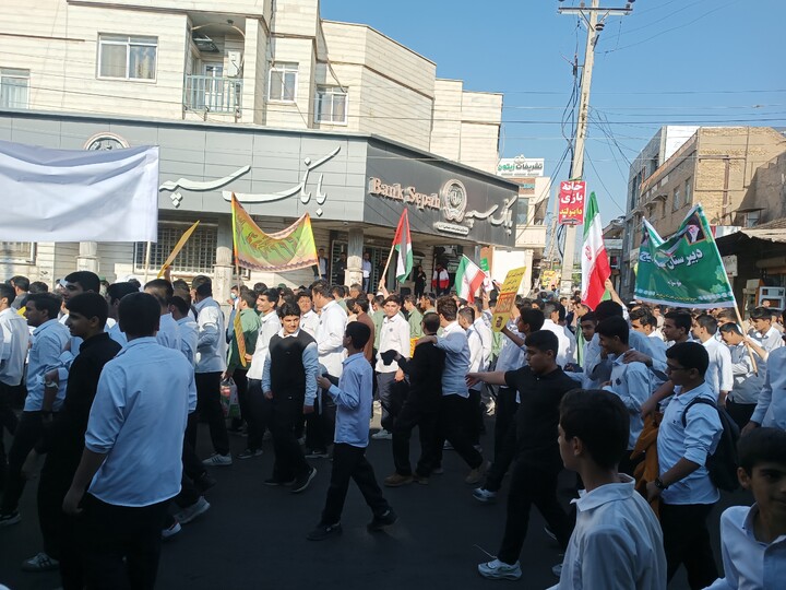 تصاویر/راهپیمایی یوم الله ۱۳ آبان شهرستان شوشتر