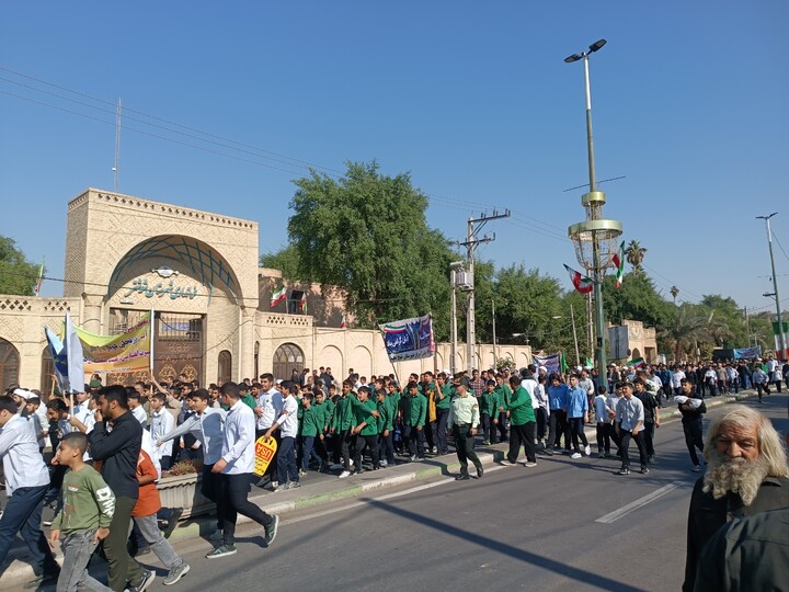 تصاویر/راهپیمایی یوم الله ۱۳ آبان شهرستان شوشتر