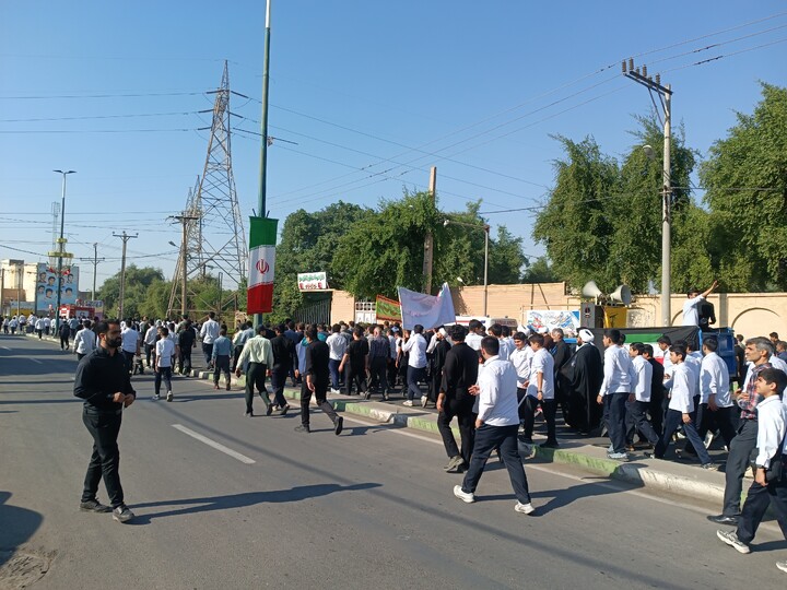 تصاویر/راهپیمایی یوم الله ۱۳ آبان شهرستان شوشتر