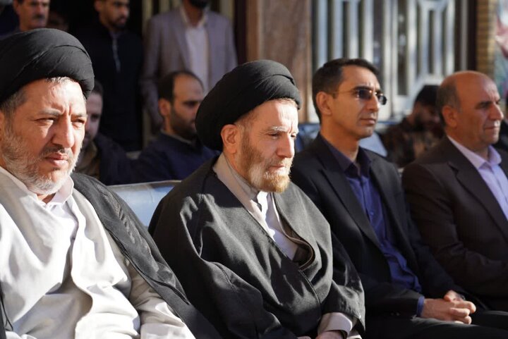 تصاویر/نواخته شدن زنگ استکبار ستیزی در مدرسه امیرکبیر خرم آباد