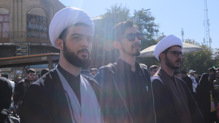 حضور طلاب و روحانیون در اجتماع ۱۳ آبان همدان