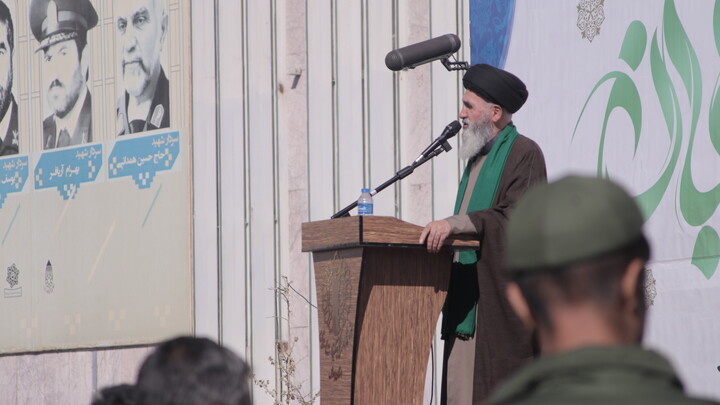 حضور طلاب و روحانیون در اجتماع ۱۳ آبان همدان