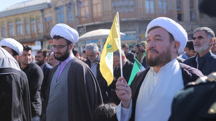 حضور طلاب و روحانیون در اجتماع ۱۳ آبان همدان