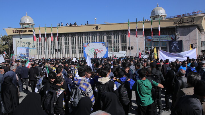 حضور طلاب و روحانیون در اجتماع ۱۳ آبان همدان