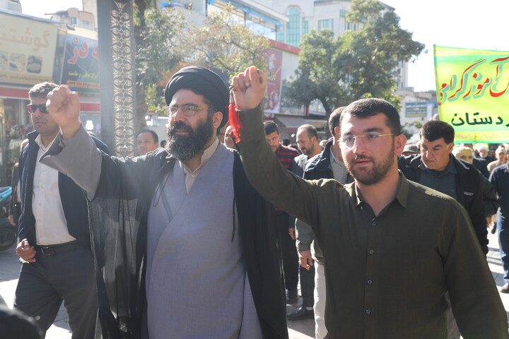 تصاویر/ راهپیمایی یوم الله 13 آبان ماه 1404در سنندج