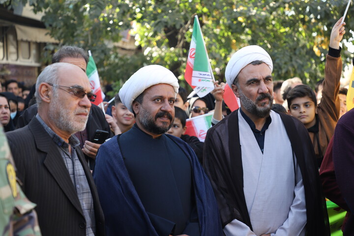 تصاویر/ راهپیمایی یوم الله 13 آبان ماه 1404در سنندج