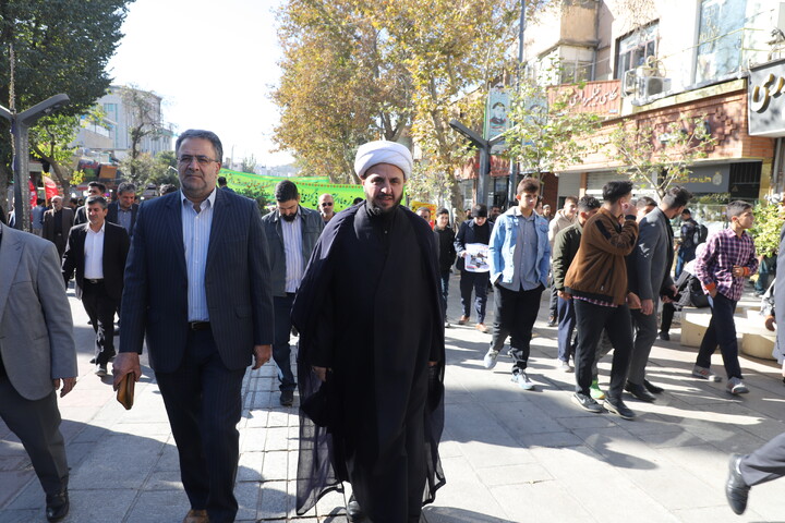 تصاویر/ راهپیمایی یوم الله 13 آبان ماه 1404در سنندج